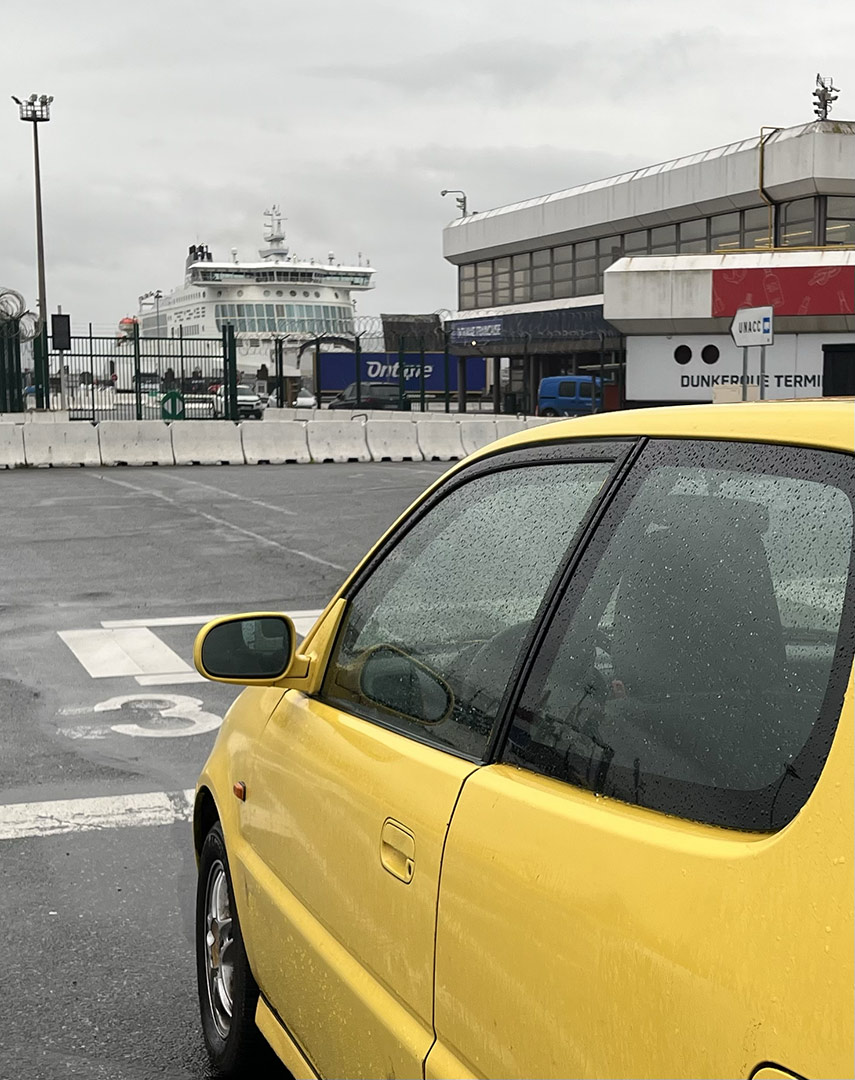 yellow_honda_catching_ferry